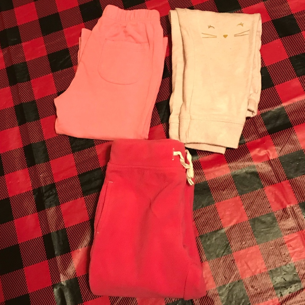 3 pairs of inter pants. $6 🌟🌟🌟5 for $20🌟🌟🌟